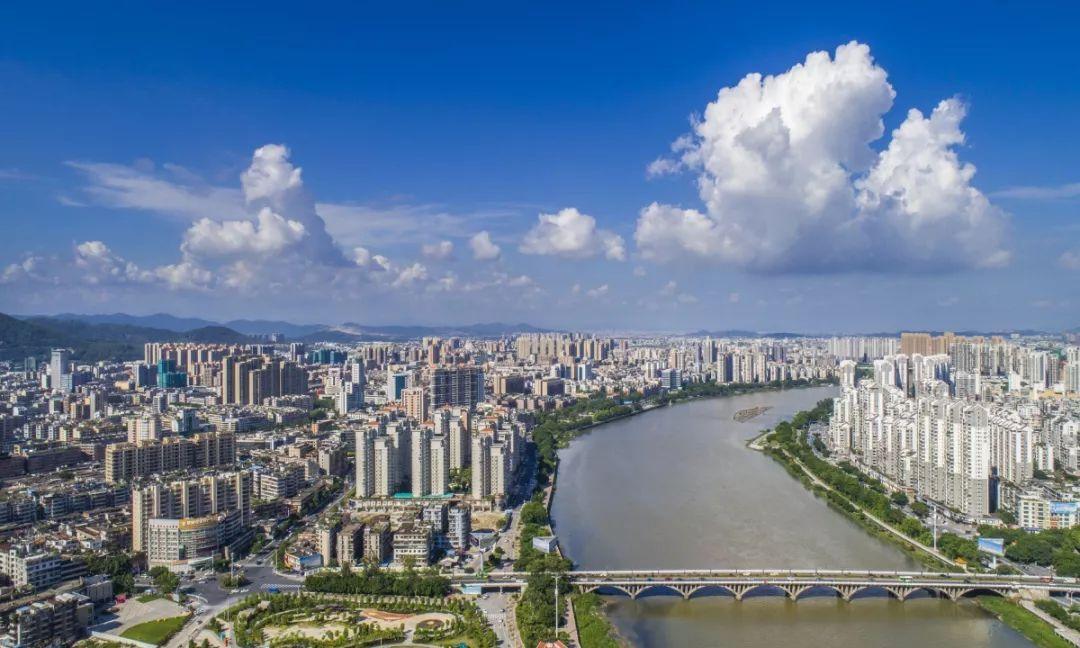 广东，活力之都与商机之港，等你来探秘！