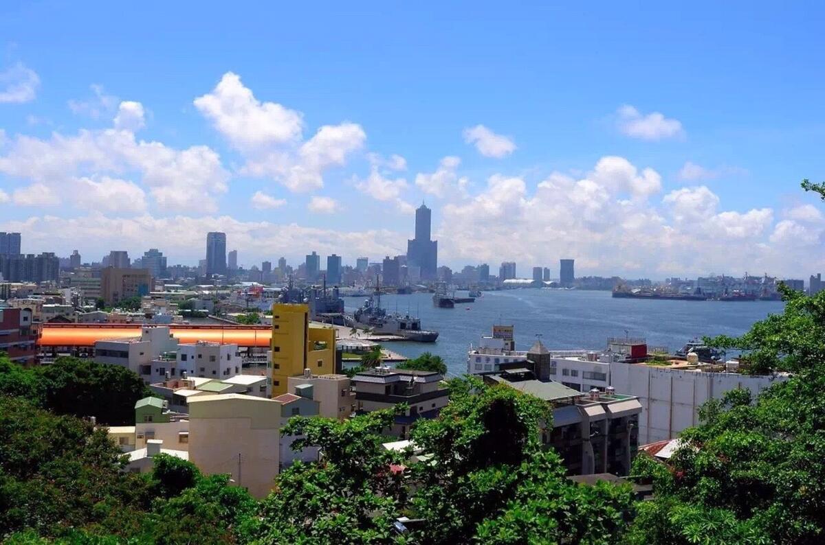 台湾地区坚决捍卫国家主权与领土完整，强力抵制台独分裂活动